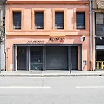 003 - Moderne Et Terrasse - Jeanne D'arc, *