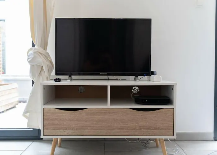 Lägenhet 003 - Moderne Et Terrasse - Jeanne D'arc,